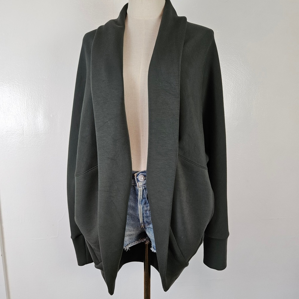 Spanx Cocoon Sweatshirt Cardigan Wrap Sz M/L Olive Green Open Front Cozy